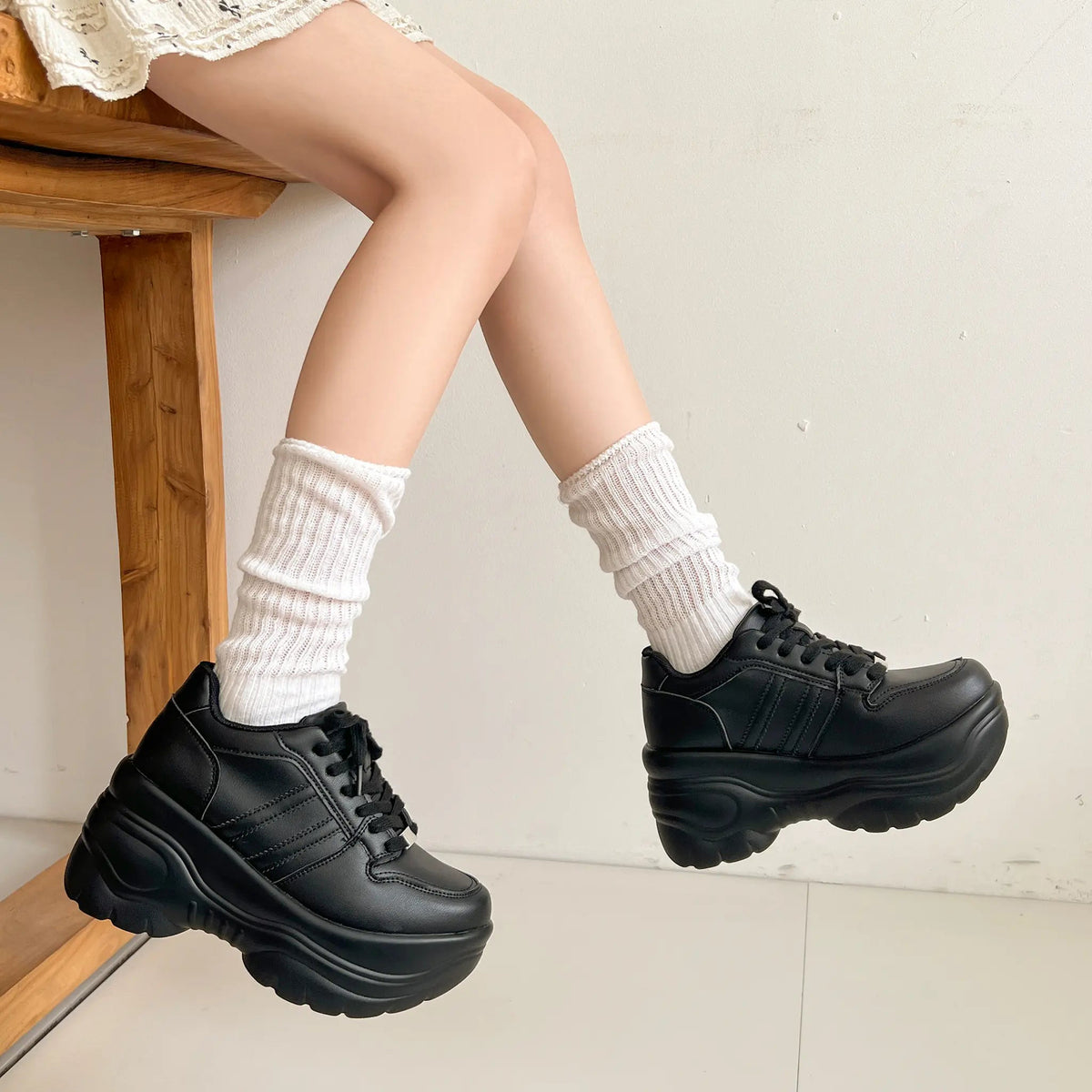 Shoes in Closet +9.0cm 軽量 厚底 スタイルアップソール ダブルライン スニーカー 5857 ブラック SIC-5857_BLK