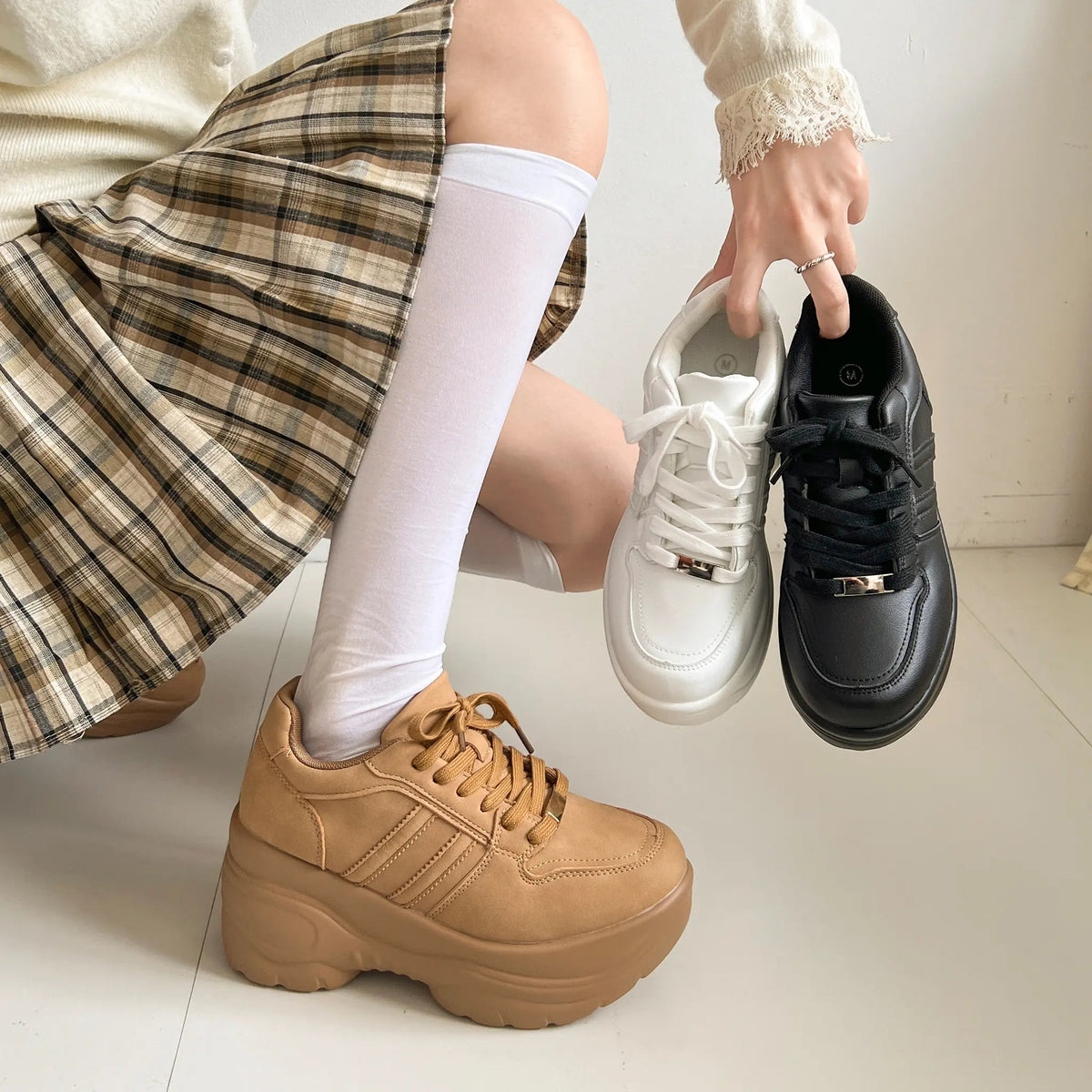 Shoes in Closet +9.0cm 軽量 厚底 スタイルアップソール ダブルライン スニーカー 5857 ブラック SIC-5857_BLK