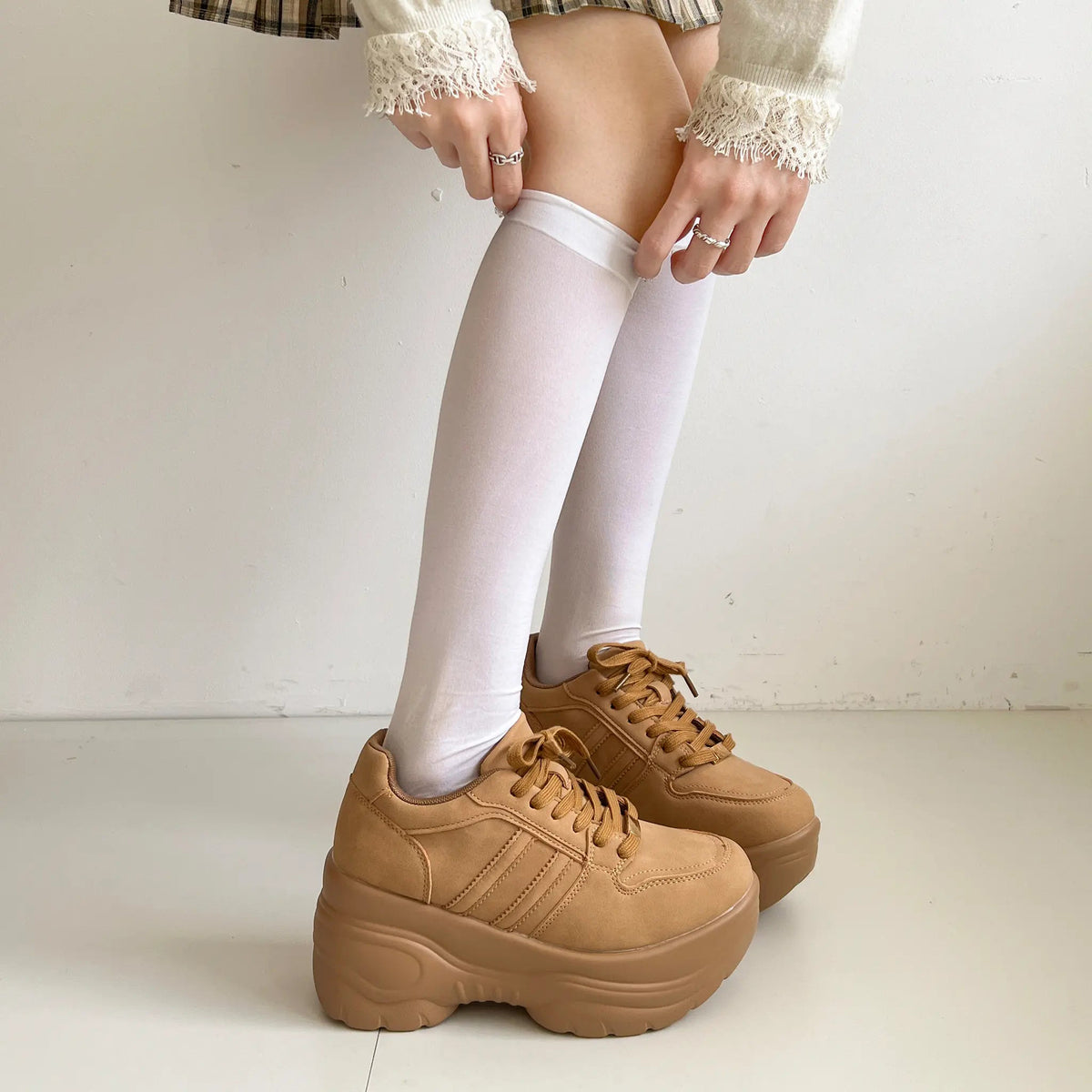 Shoes in Closet +9.0cm 軽量 厚底 スタイルアップソール ダブルライン スニーカー 5857 キャメル SIC-5857_CAMEL