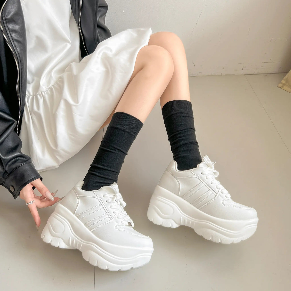Shoes in Closet +9.0cm 軽量 厚底 スタイルアップソール ダブルライン スニーカー 5857 ホワイト SIC-5857_WHT
