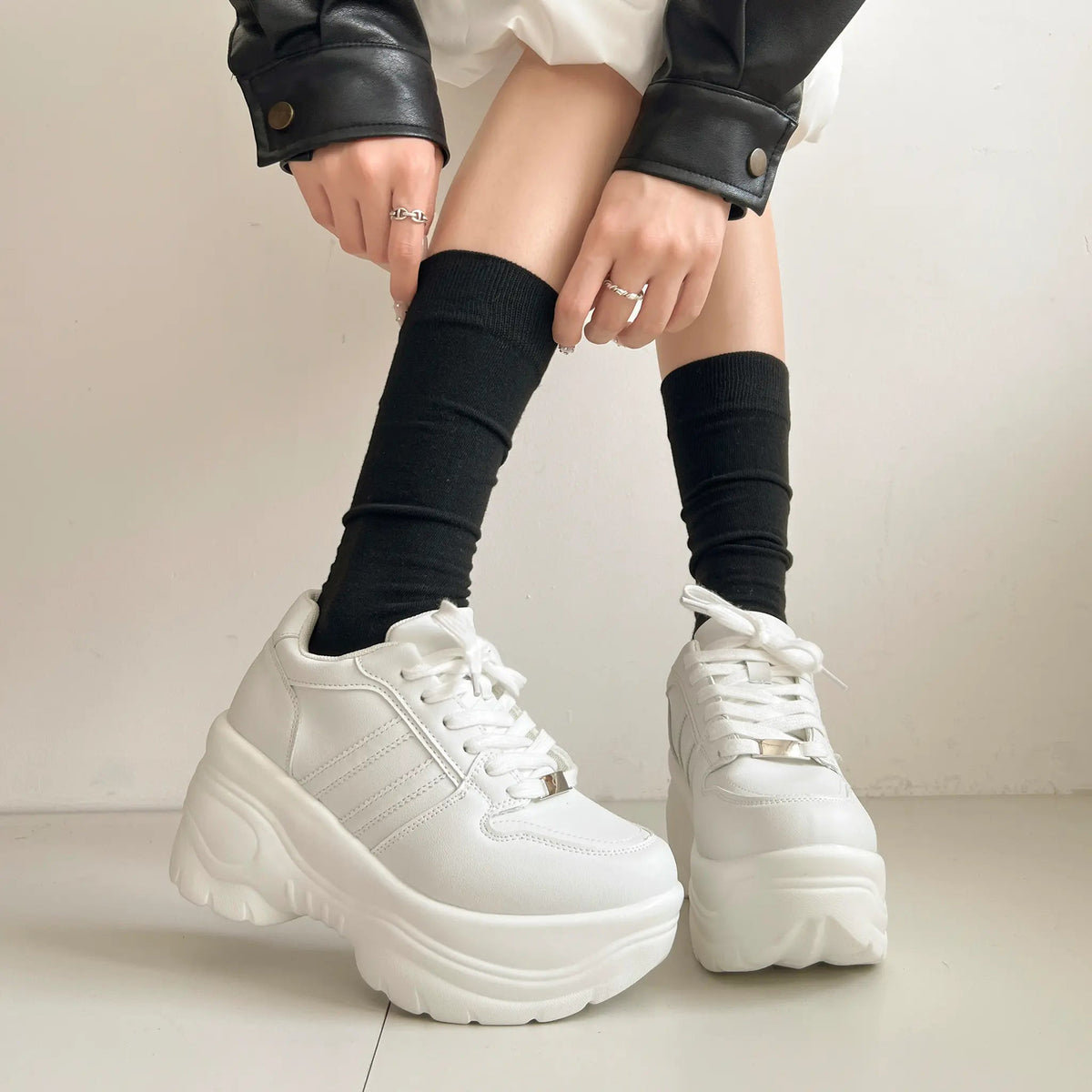 Shoes in Closet +9.0cm 軽量 厚底 スタイルアップソール ダブルライン スニーカー 5857 ホワイト SIC-5857_WHT