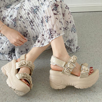 【SALE】 Shoes in Closet +9.0cm 軽量 厚底 ダブルベルト ビジューバックル スポーツサンダル 5920 ベージュ SIC-5920_BG