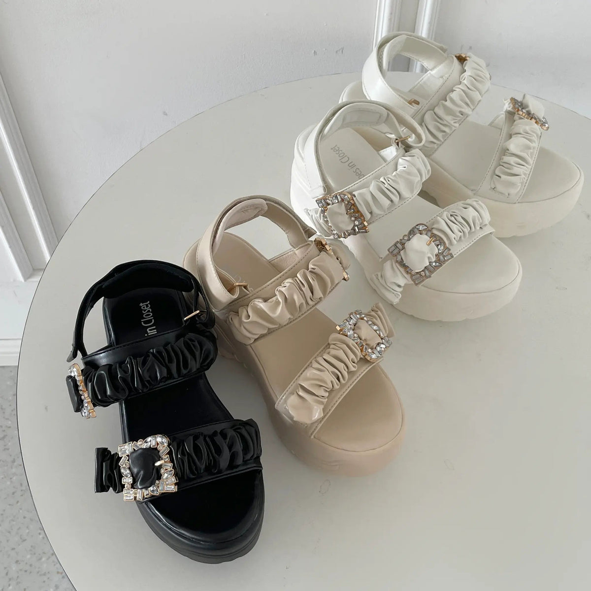 Shoes in Closet +9.0cm 軽量 厚底 ダブルベルト ビジューバックル スポーツサンダル 5920 ブラック/ブラック SIC-5920_BLK/BLK