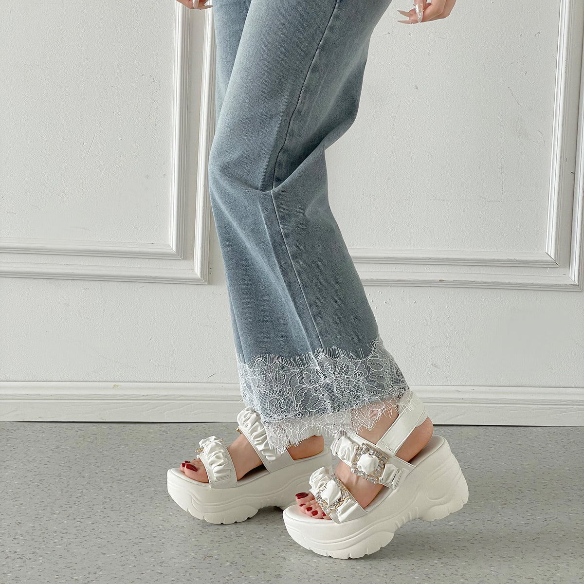 Shoes in Closet +9.0cm 軽量 厚底 ダブルベルト ビジューバックル スポーツサンダル 5920 ホワイト SIC-5920_WHT