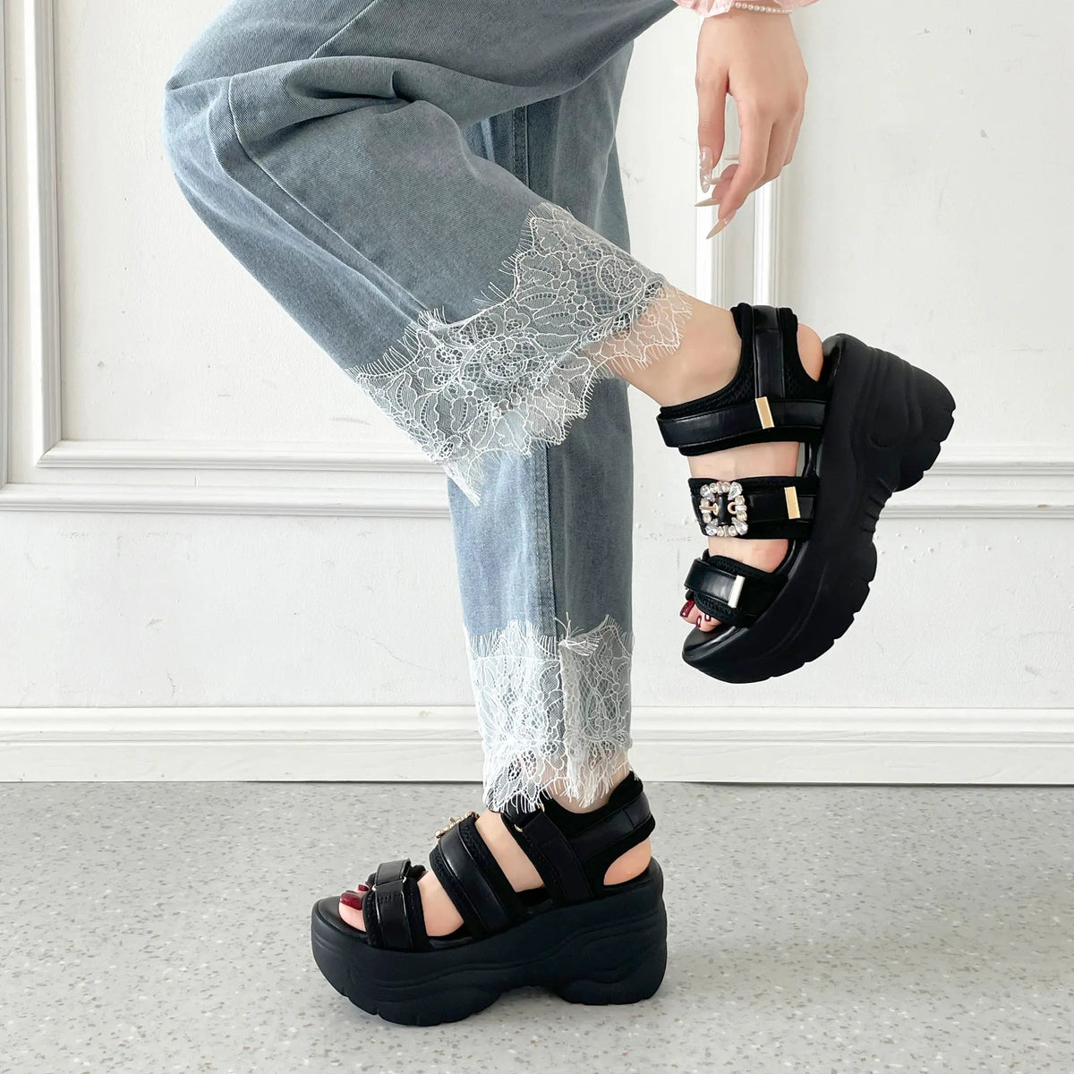 Shoes in Closet +9.0cm 超軽量 厚底 ビジューバックル サンダル 5989 ブラック/ブラック SIC-5989_BLK/BLK