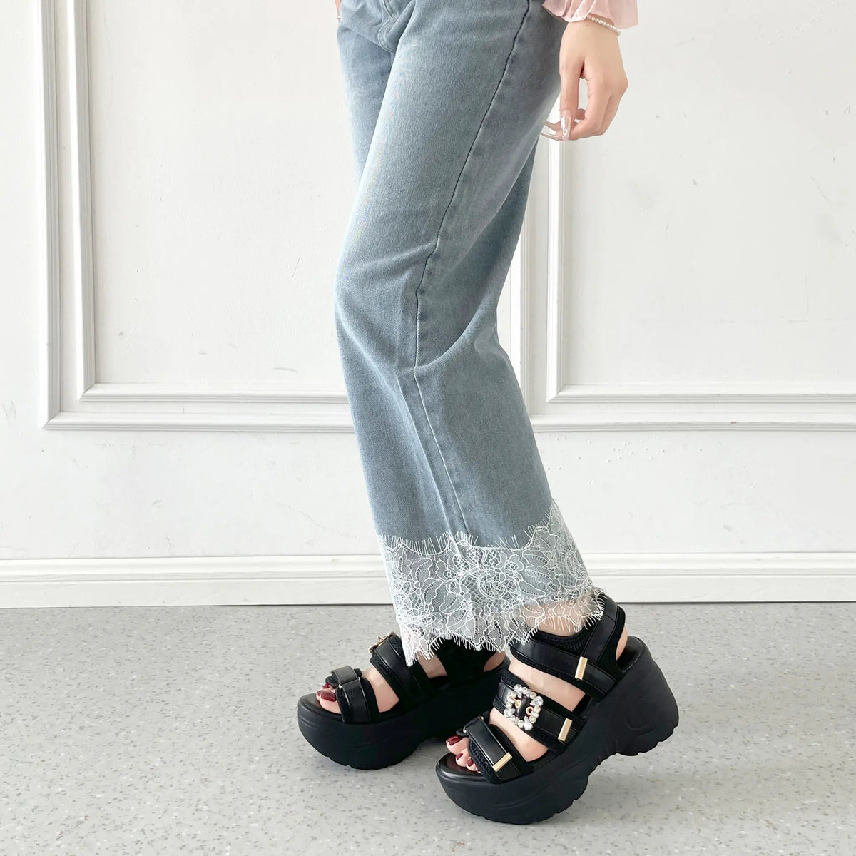Shoes in Closet +9.0cm 超軽量 厚底 ビジューバックル サンダル 5989 ブラック/ブラック SIC-5989_BLK/BLK