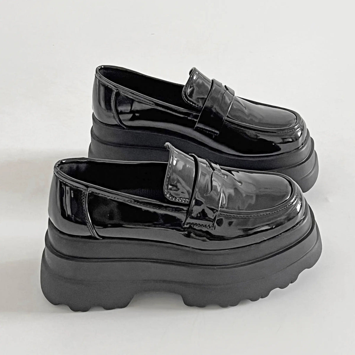 Shoes in Closet +8.5cm 厚底トリプルソール ボリューム コインローファー 6318 ブラック/エナメル SIC-6318_BLK/E