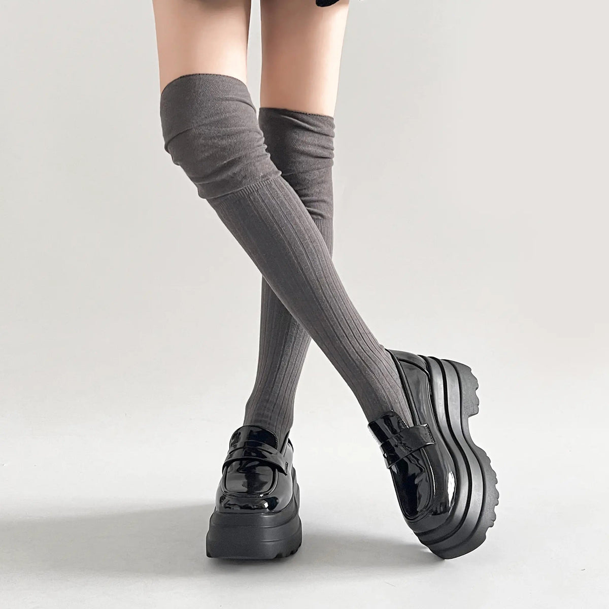 Shoes in Closet +8.5cm 厚底トリプルソール ボリューム コインローファー 6318 ブラック/エナメル SIC-6318_BLK/E
