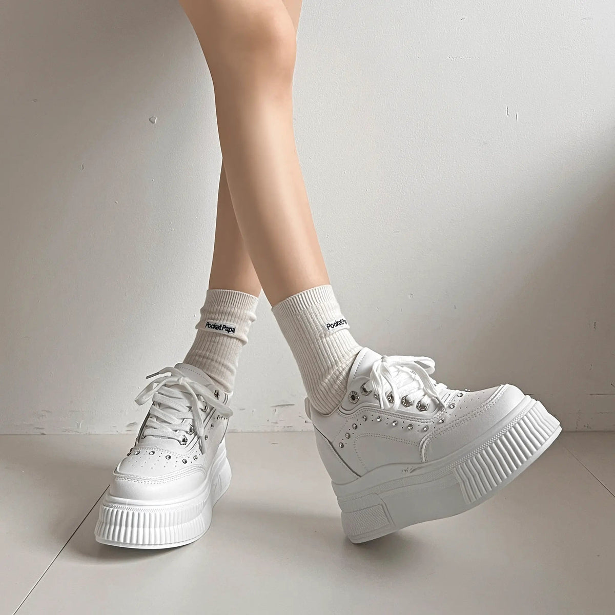 Shoes in Closet 厚底 インヒール入り ビジューパーツ スニーカー 6434 ホワイト SIC-6434_WHT